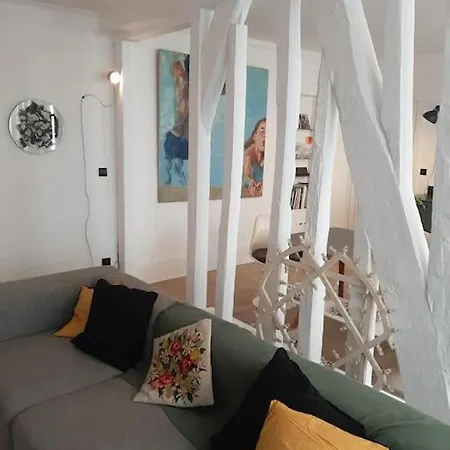 Confortable Et Design Dans Le Quartier Bastille Paris